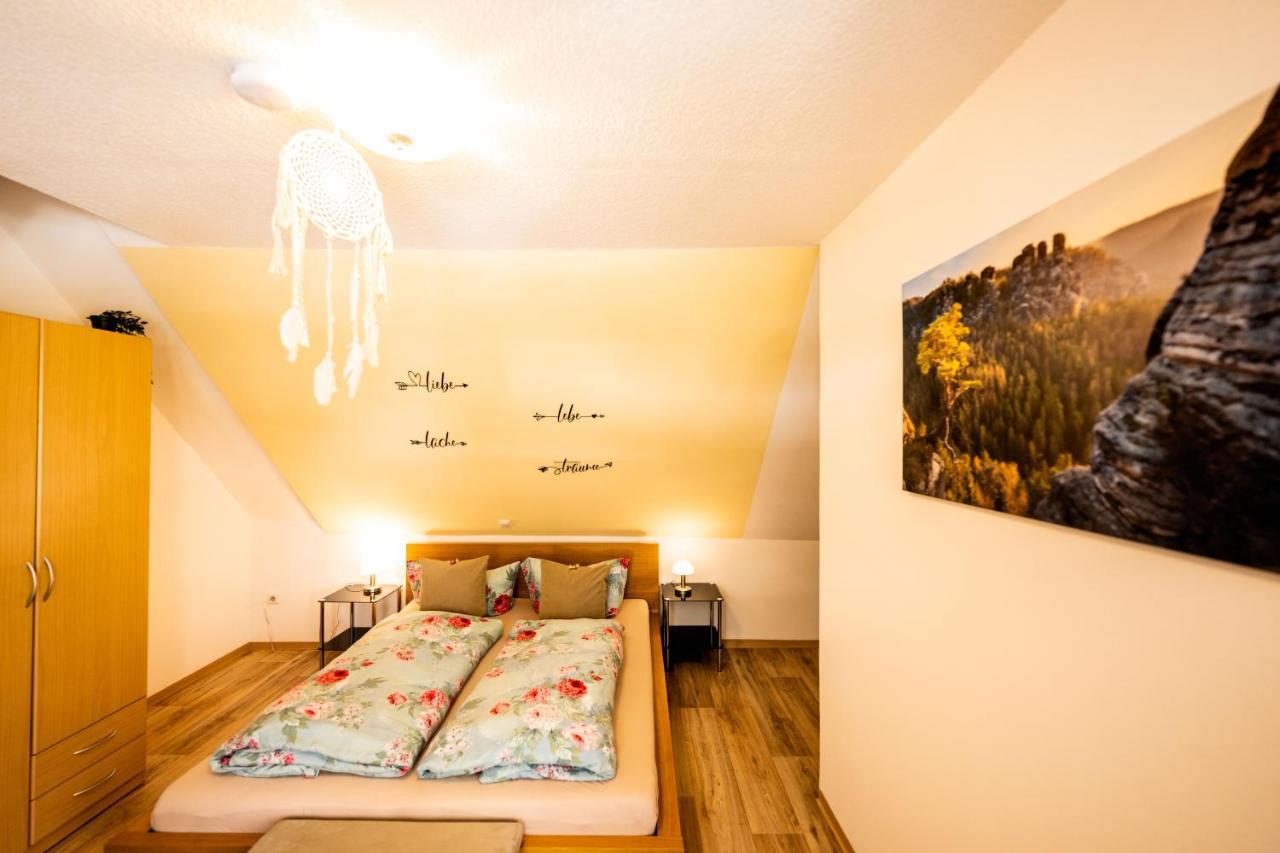 Waldblickwohnung Mit Schoener Terrasse Und Kamin Sebnitz Eksteriør bilde